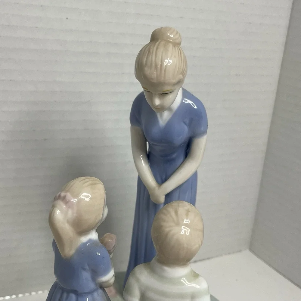 Mother & Children Figurine Porcelain Music Box